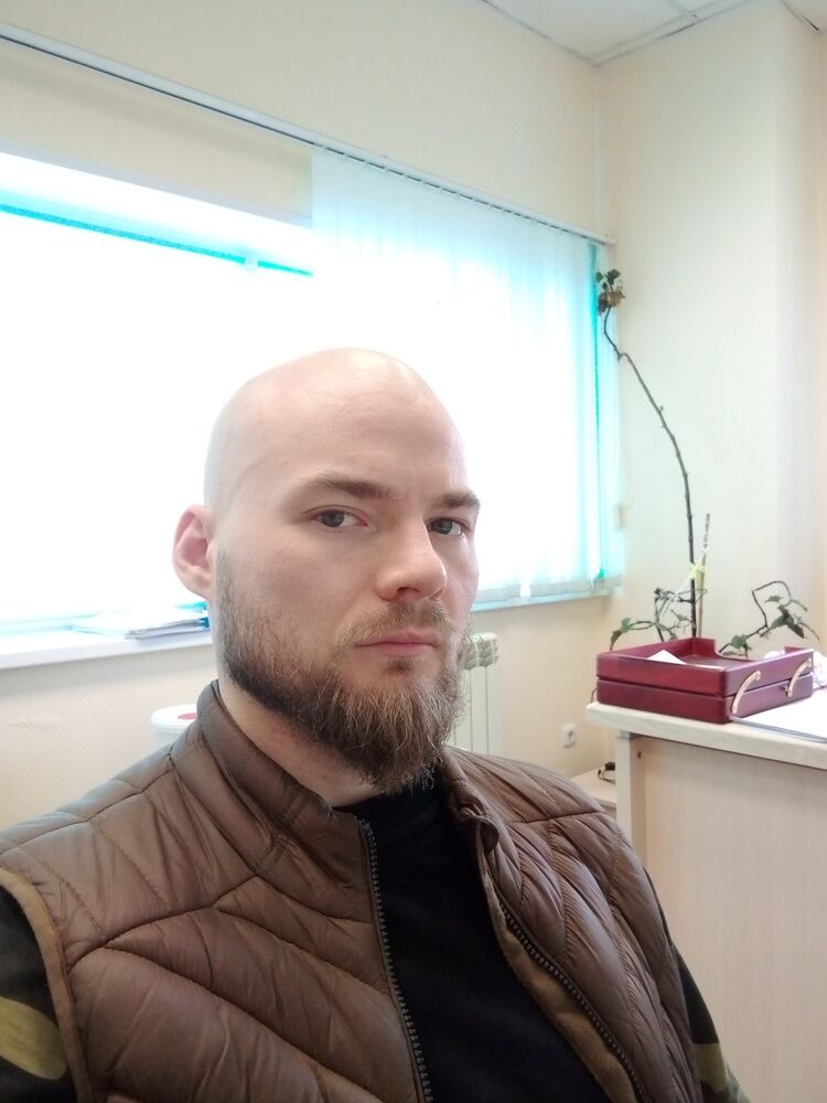  -,   Denis, 33 ,   ,   