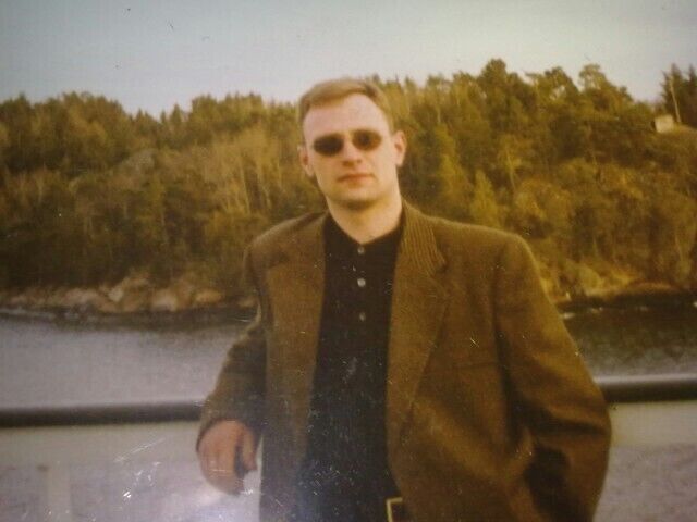  21418170  Andrei, 52 ,    
