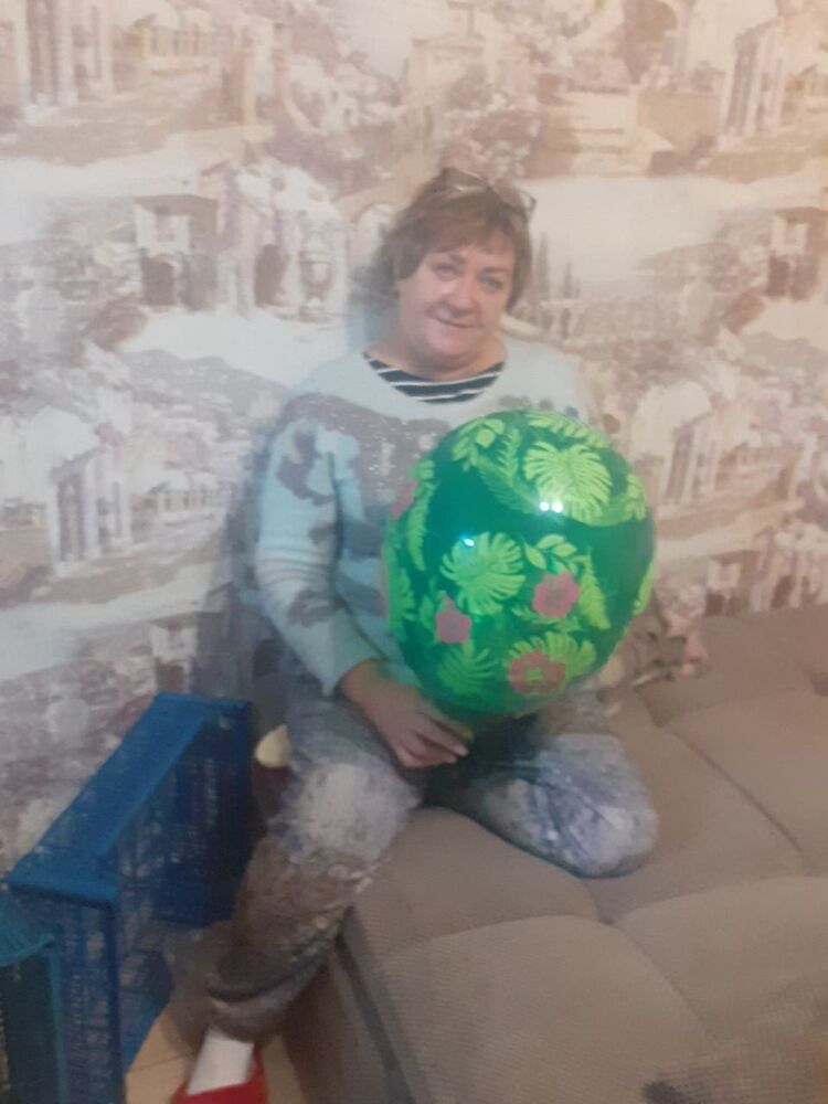  ,   Irina, 61 ,   ,   , c 