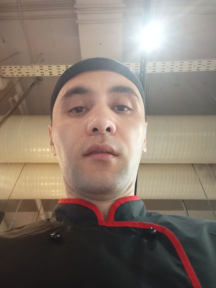  54755530  Xursandbek, 31 ,    