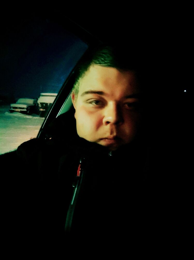  34612510  Gennady, 26 ,    