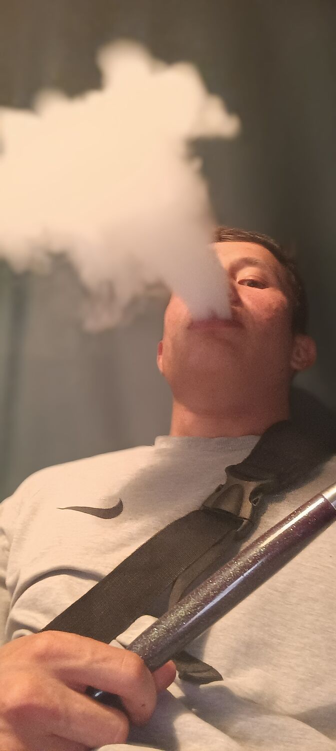  27506090  Marat, 24 ,    