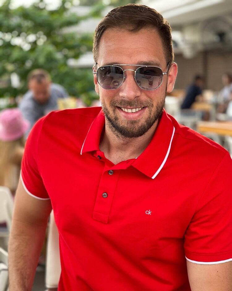 ���� 53416260 ������� �������, 37 ���, ���� ���������� � �����-����������