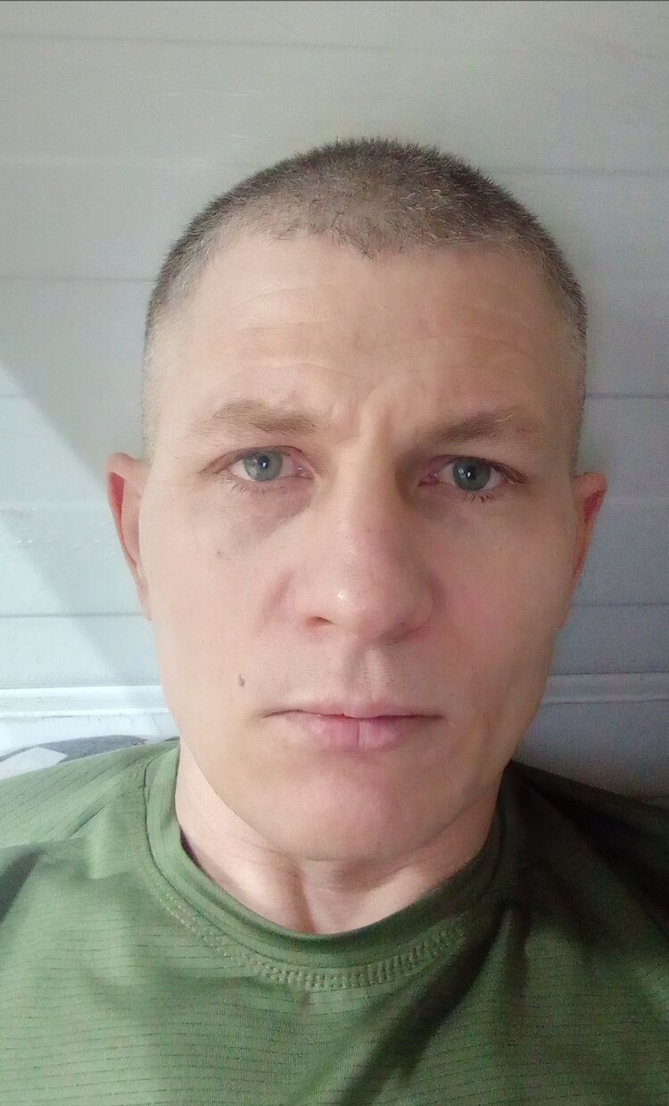  48928370  , 37 ,    