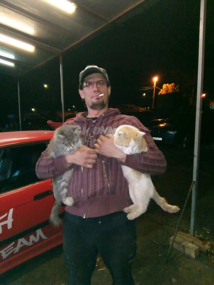  27581140  , 40 ,    -