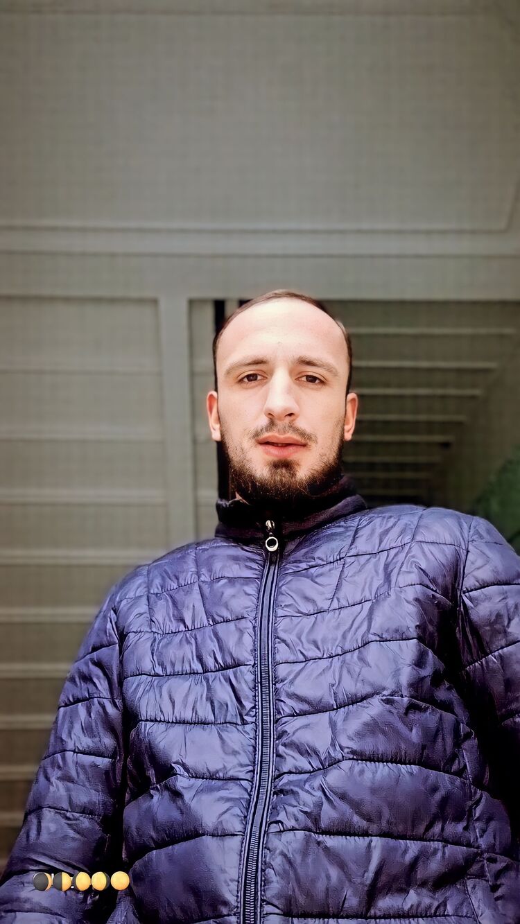  40452670  , 34 ,    -
