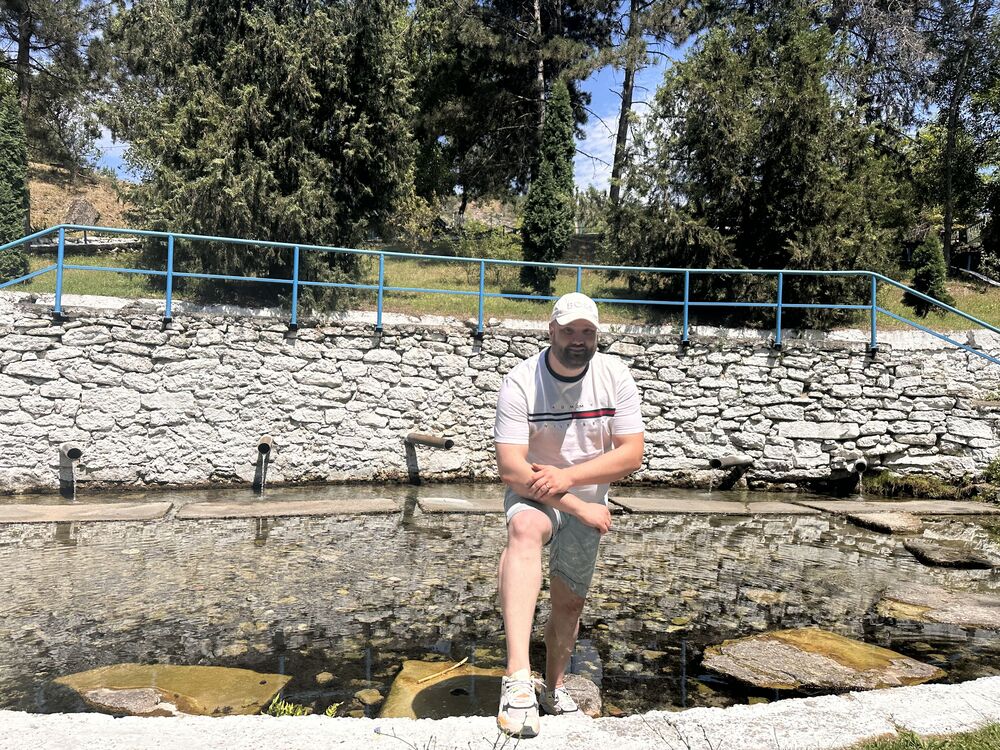  52680980  Bogdan, 31 ,    