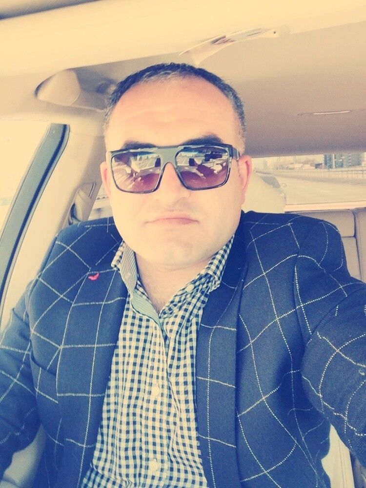  ,   Garik, 42 ,   ,   , c 