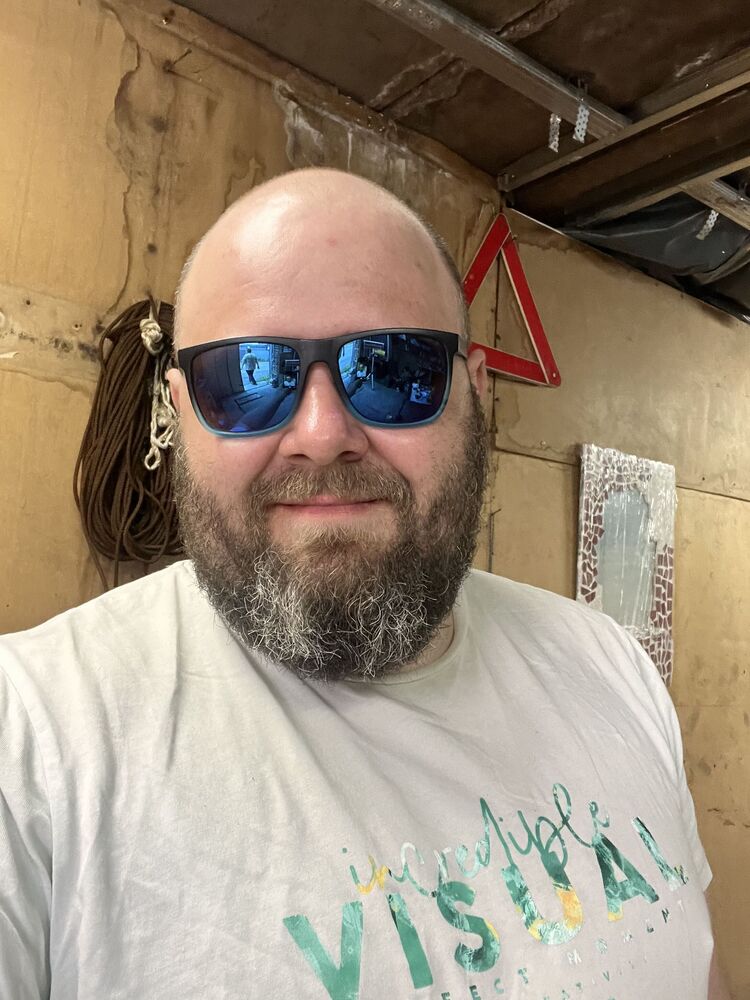  52795870  , 41 ,    