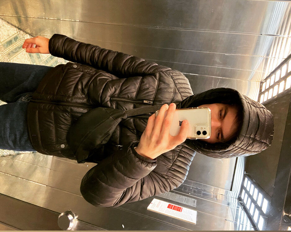  41043320  , 22 ,    