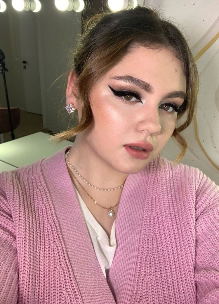  43563450  , 24 ,    -