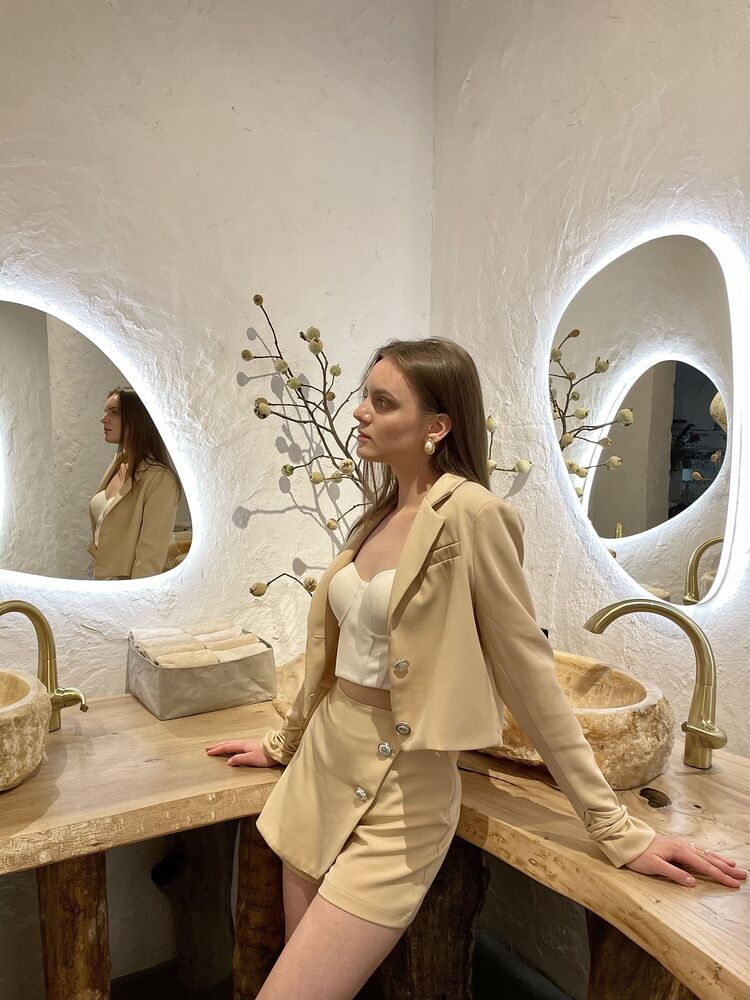  ,   , 23 ,   