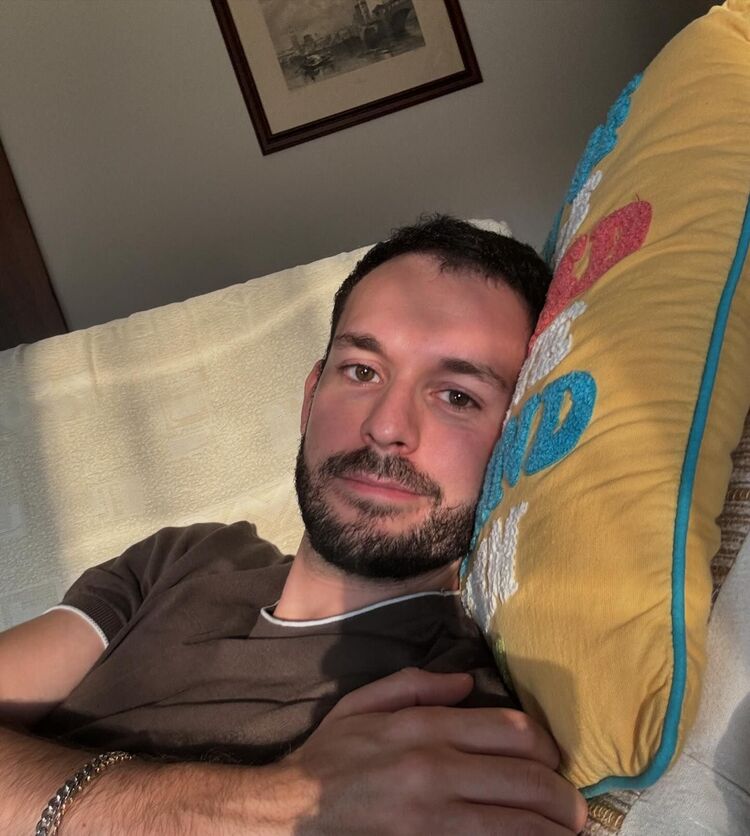  46151810  , 36 ,    