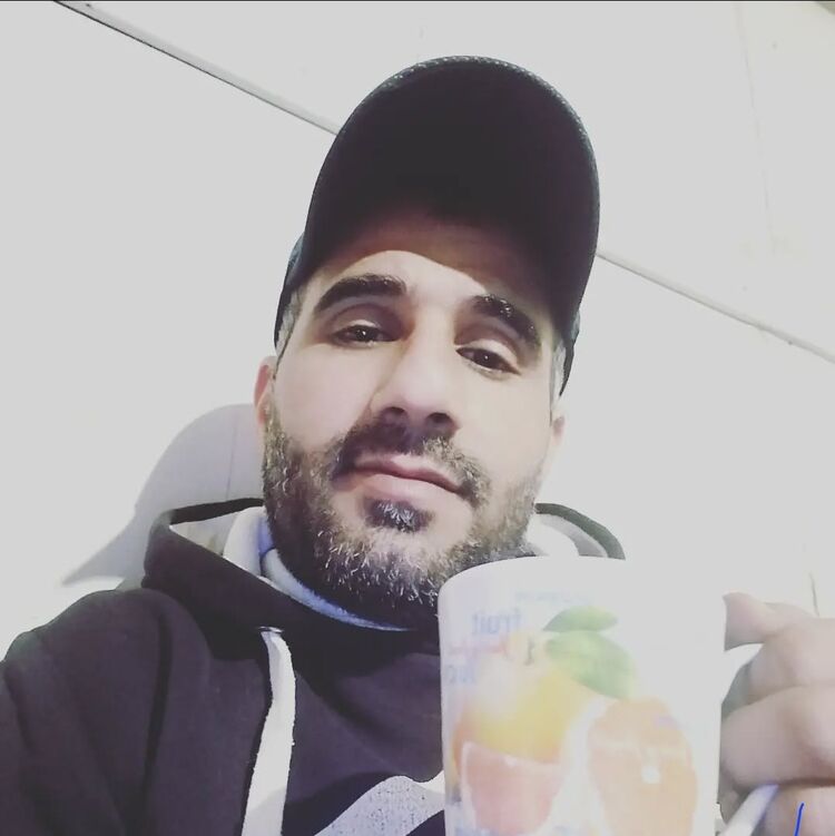  54391550  Rasid, 39 ,    