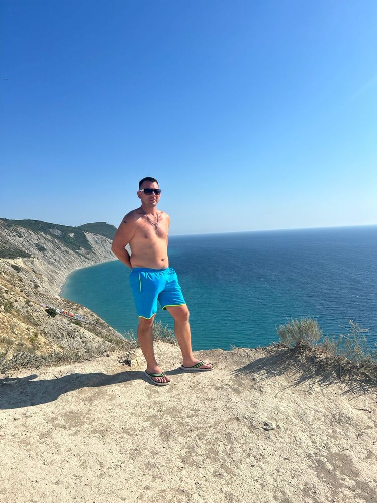  45896190  Rostislav, 35 ,    