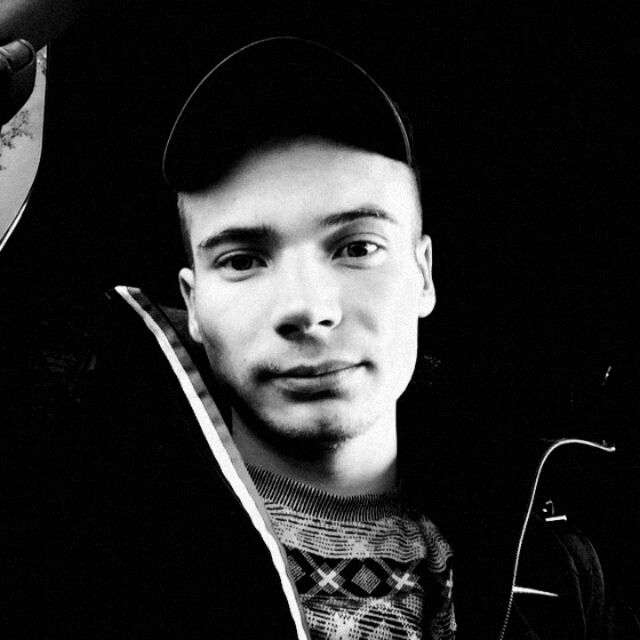  ,   Maksim, 26 ,   ,   