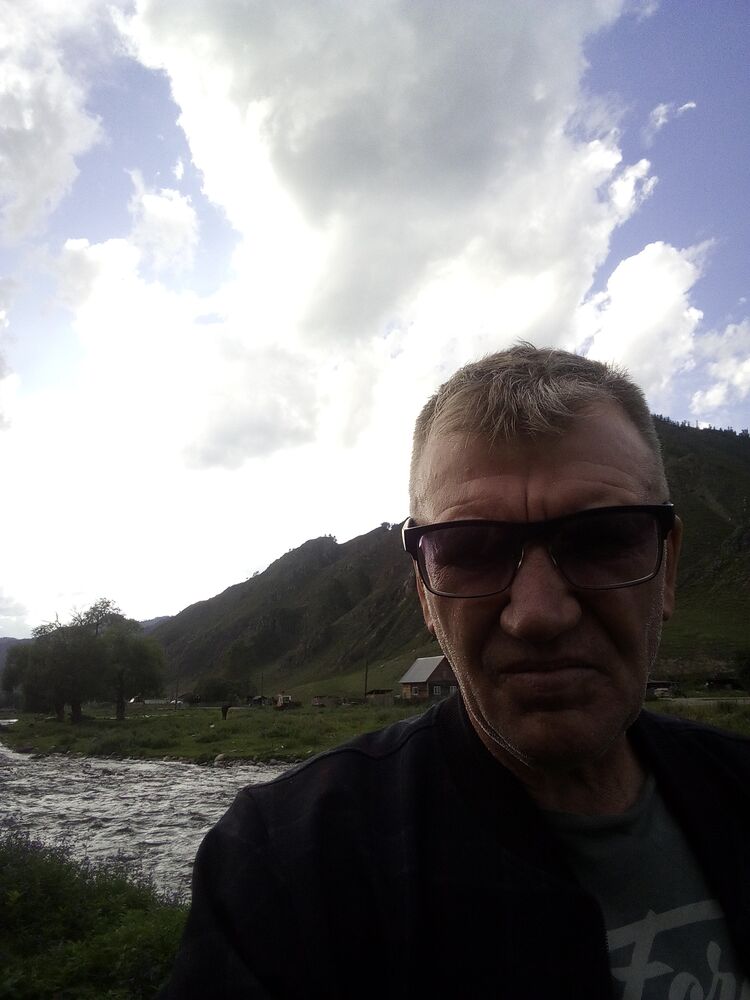  ,   Oleg, 55 ,   ,   