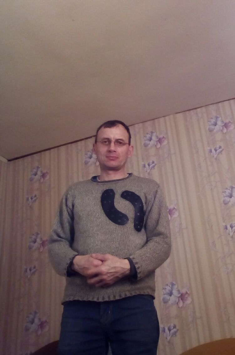  ,   Henadz, 54 ,     , c 