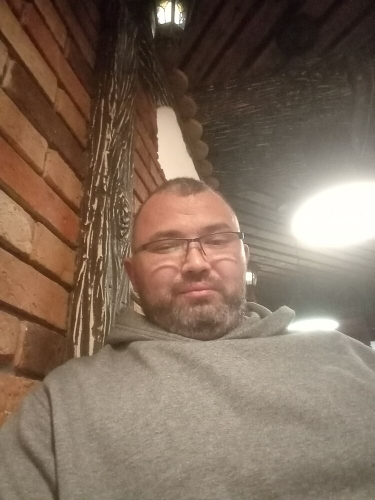  ,   Rustam, 41 ,   ,   , c 