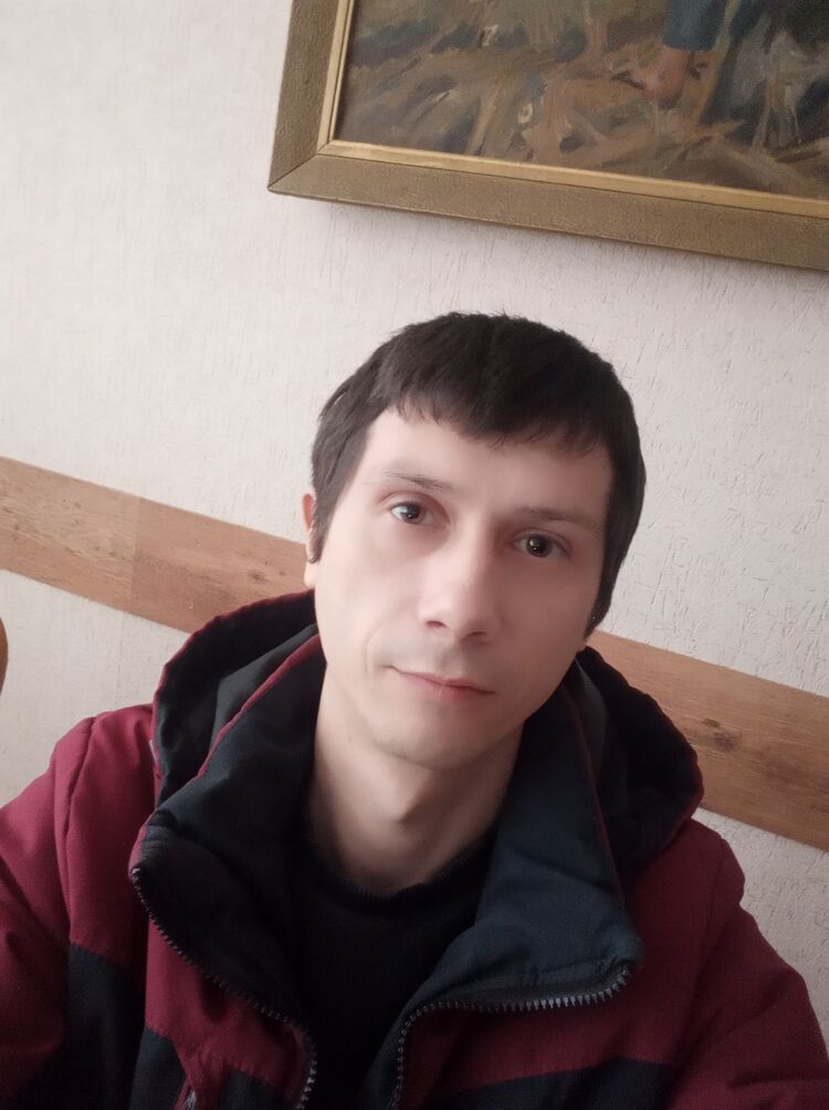  47811120  , 33 ,    