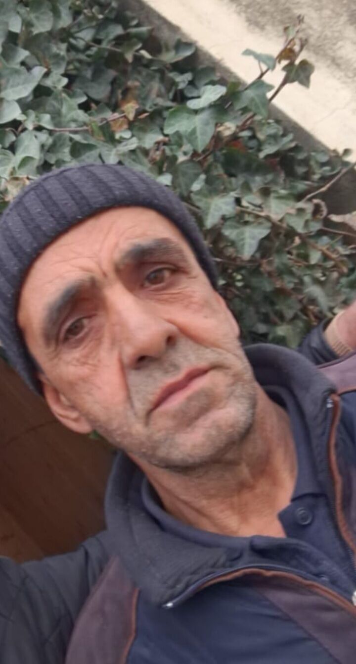  ,   Kamran, 54 ,   ,   