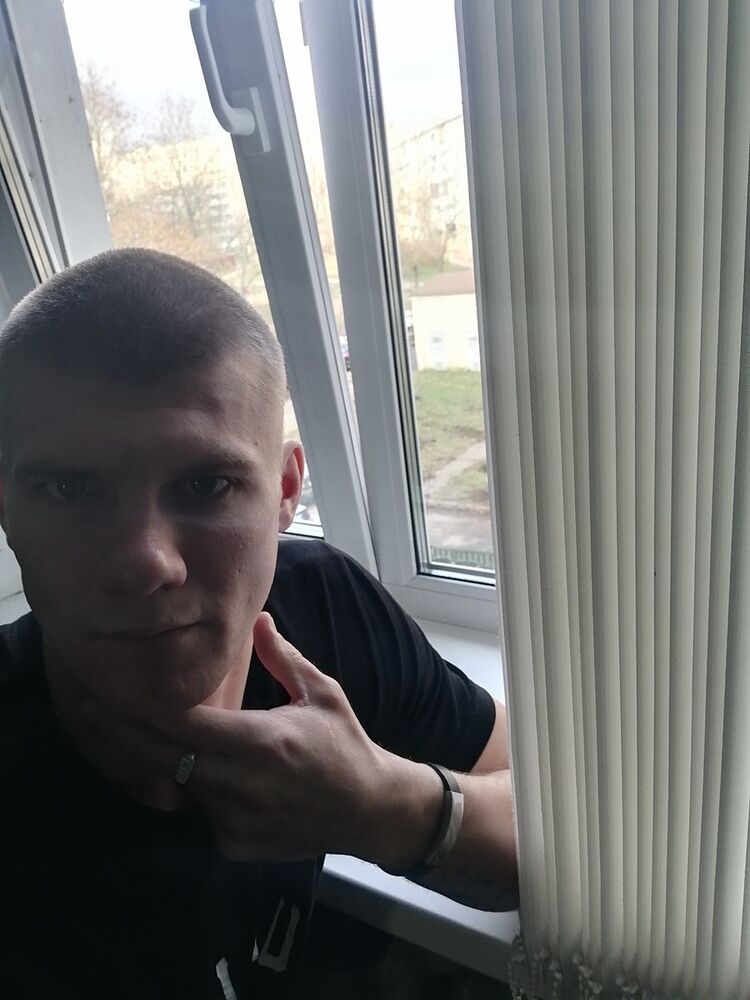 ���� 18404490 ������� �������, 32 ����, ���� ���������� � ������