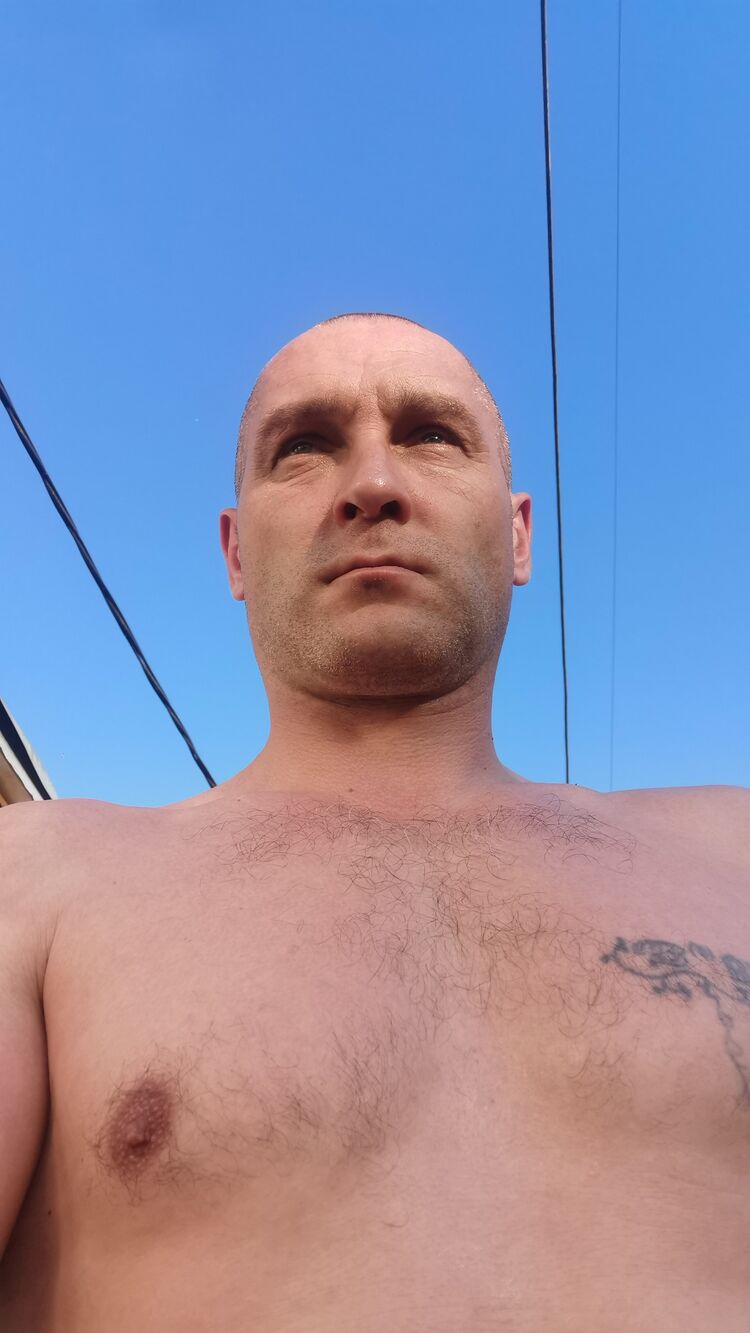  26737610  , 44 ,    