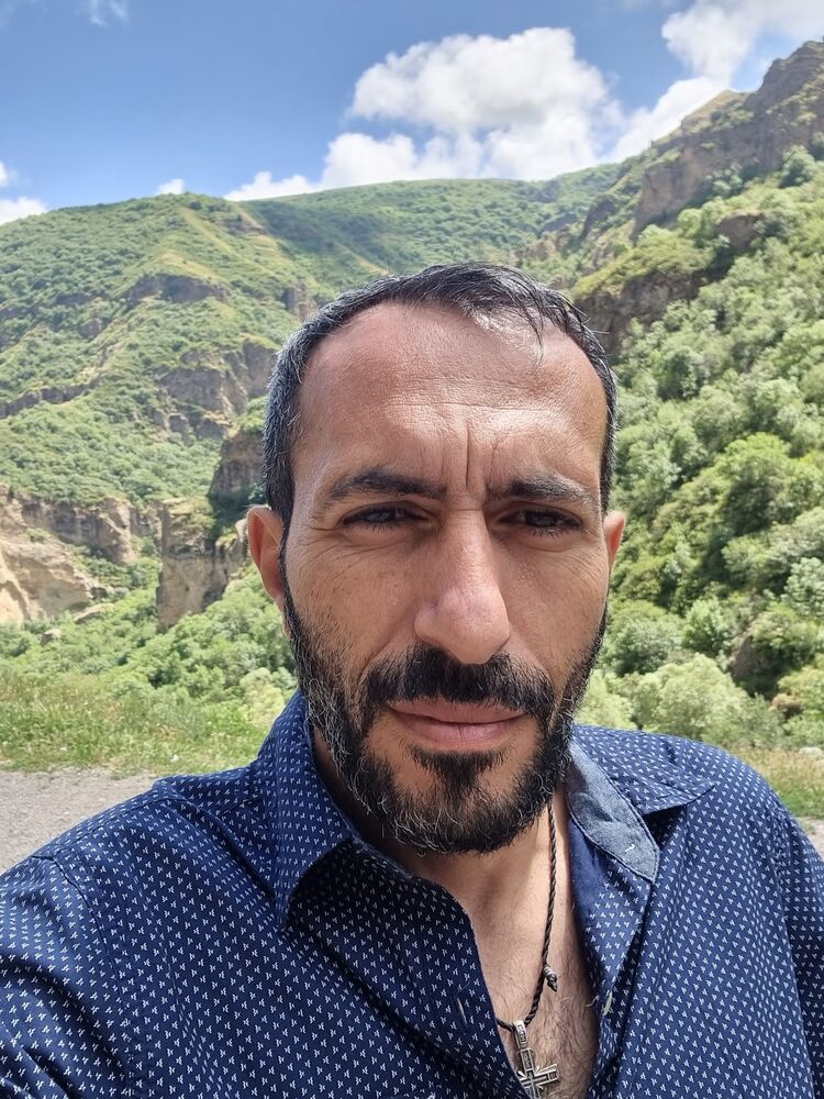 ���� 36613930 ������� �����, 44 ����, ���� ���������� � �������