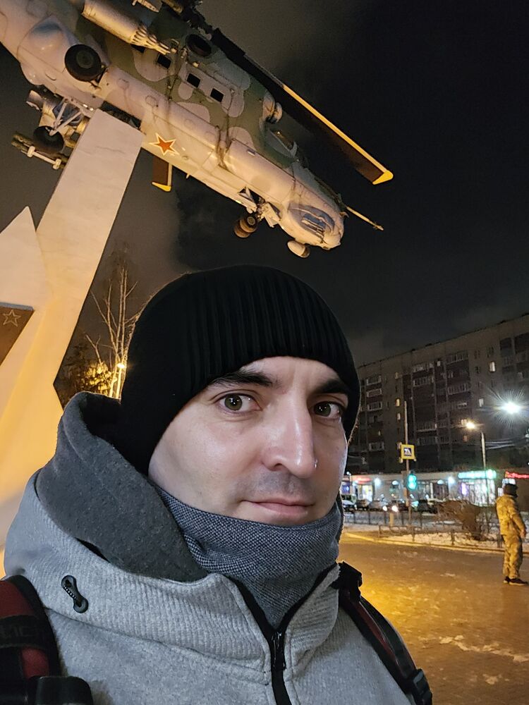  49813790  , 34 ,    