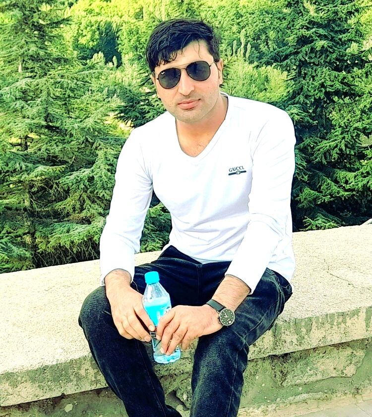  ,   Himat, 31 ,   ,   