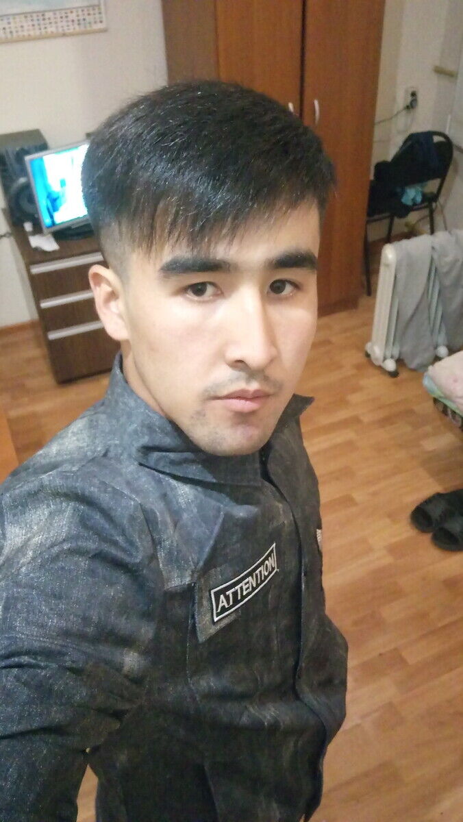  21077890  , 27 ,    