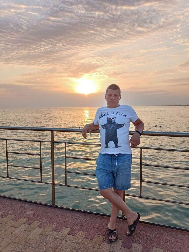  ,   Alexander, 30 ,   ,   , c 