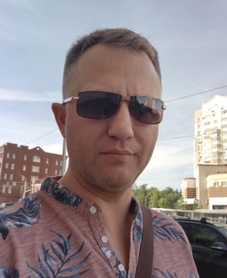  51828580  , 44 ,    