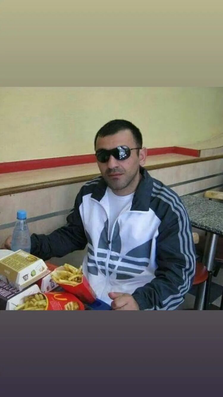 ���� 39518910 ������� �������, 42 ����, ���� ���������� � ����������