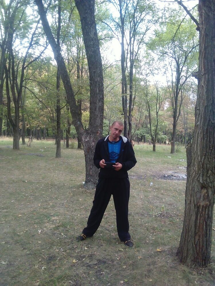  8120510  Pavel, 49 ,    