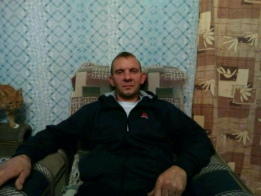  19260720  Vasilii, 46 ,    