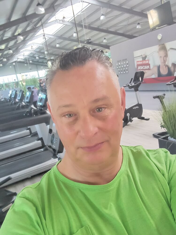  45171050  Dieter, 58 ,    Frankfurt Am Main