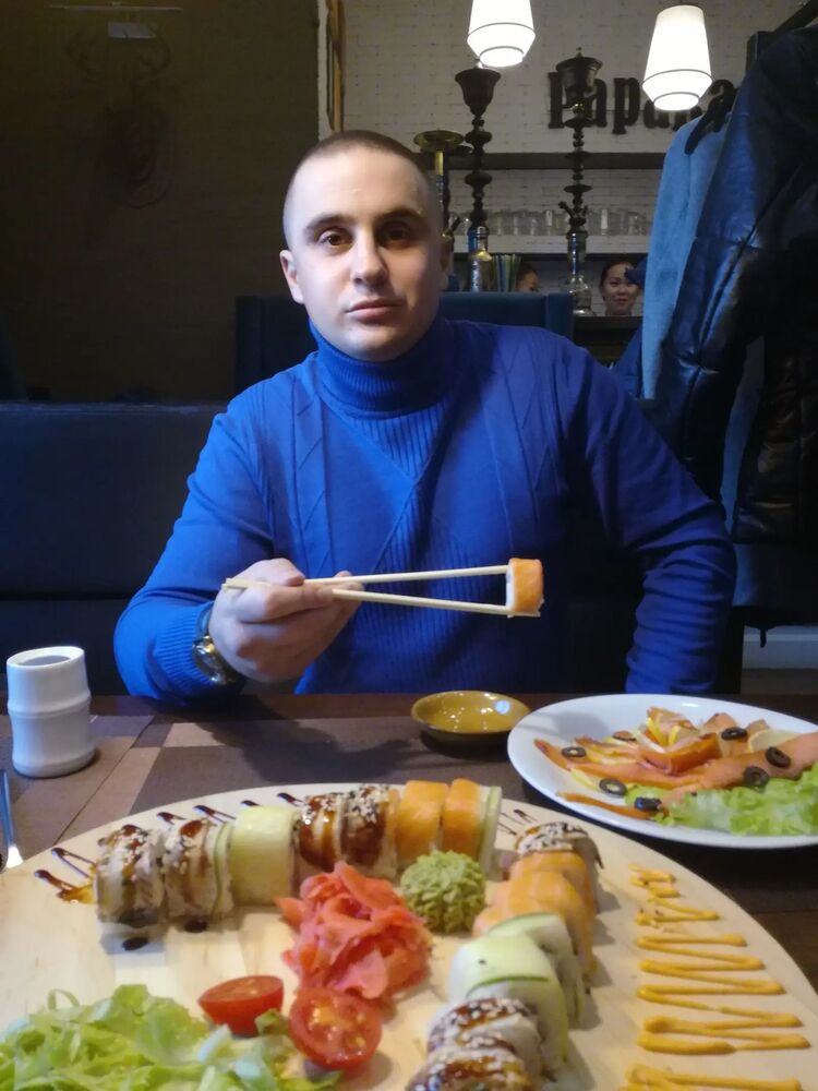  ,   Kirill, 34 ,     , c 