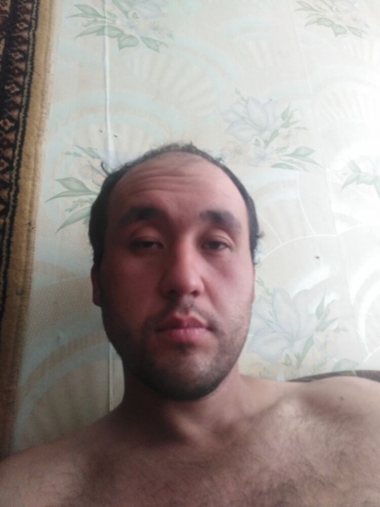  23144770  Damir, 35 ,    
