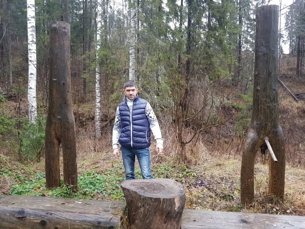  ,   Ruslan, 47 ,   ,   , 