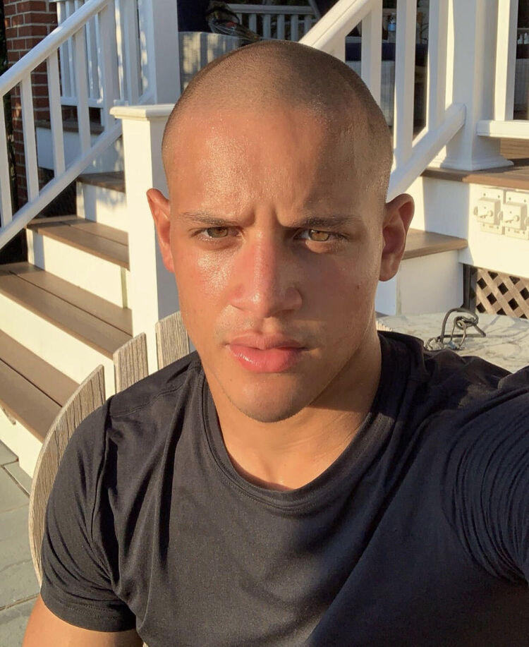 ,   Roman, 29 ,   ,   