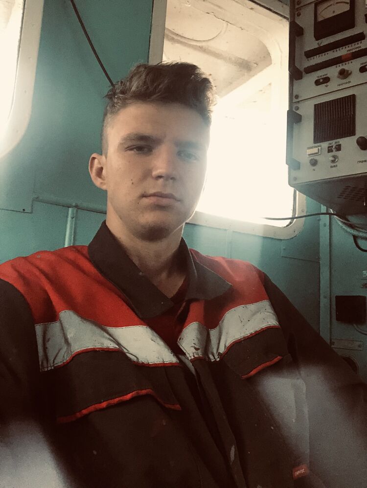  ,   Alex, 24 ,   ,   
