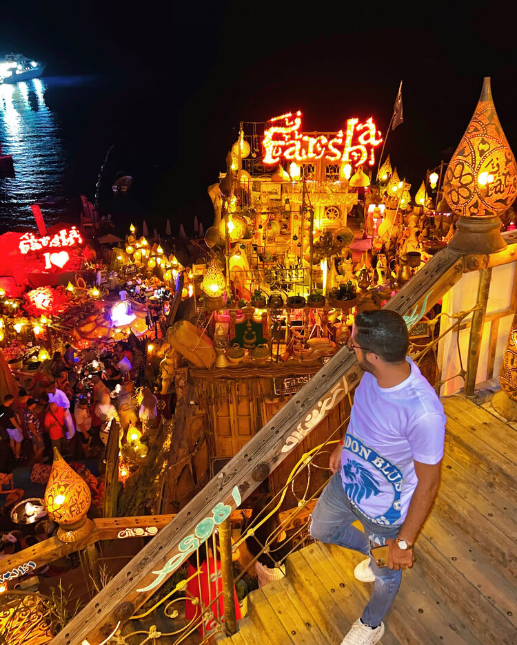 ���������� ���������, ���� ������� Akrame, 26 ���, ������������ ��� ������, ����� � ���������, c�������� ���������, ���������