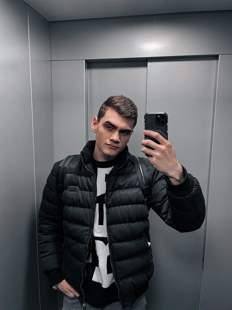  ,   , 28 ,   ,   