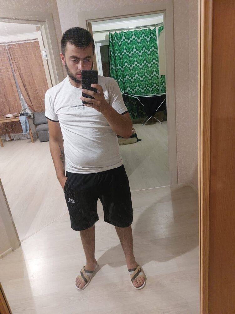  36645910  Samvel, 22 ,    