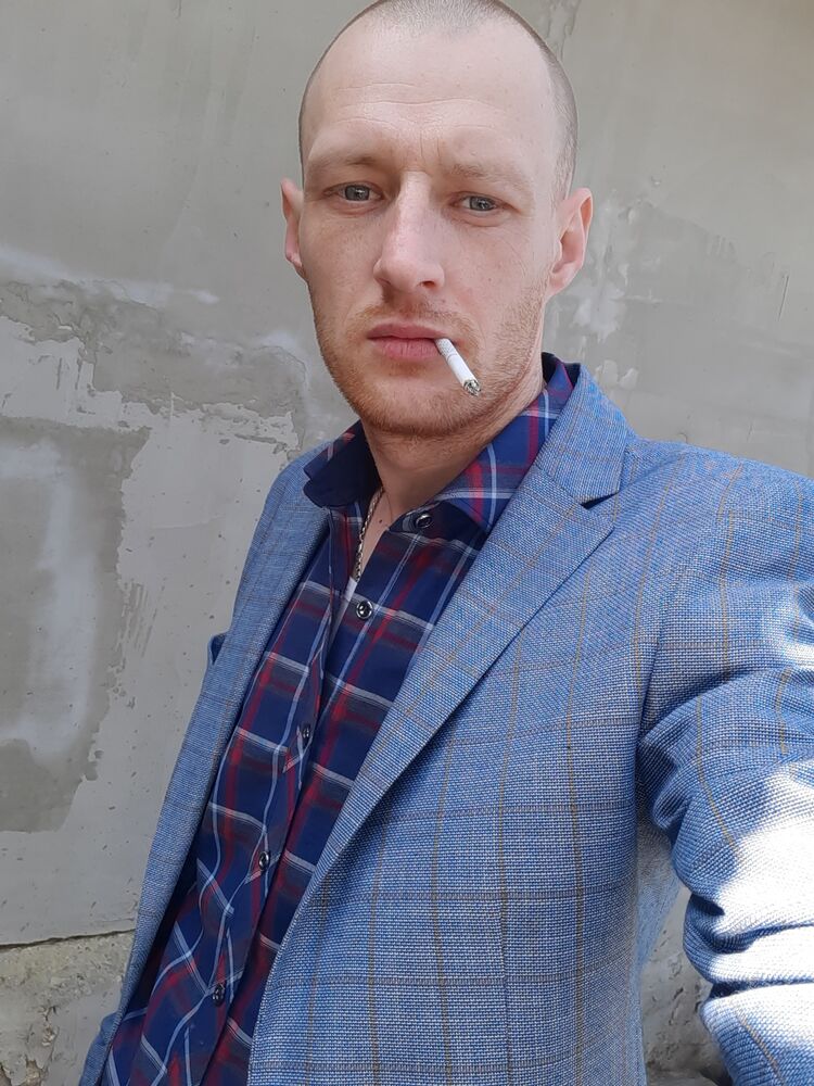  54215340  Volodia, 35 ,    