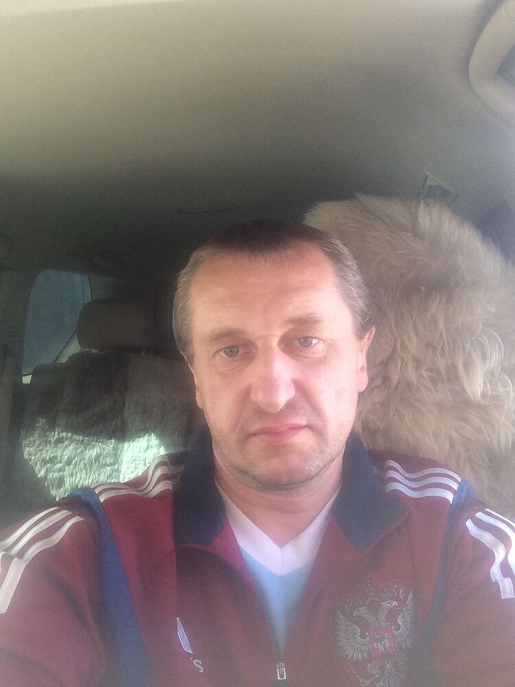  ,   Alex, 51 ,   ,   , c 