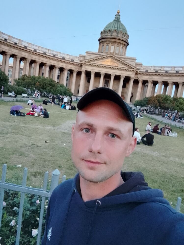 ���� 35469610 ������� ����, 32 ����, ���� ���������� � �����-����������