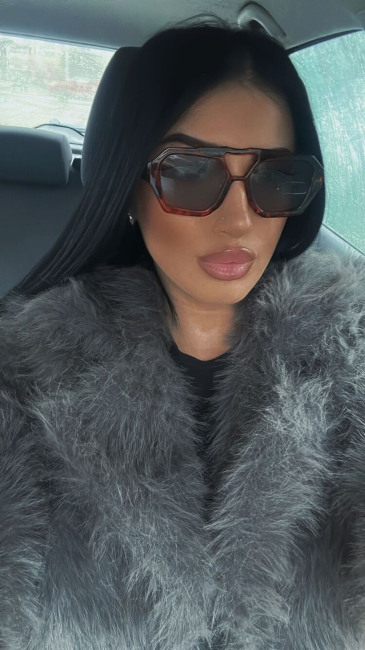  Podgorica,   Tara, 20 ,     