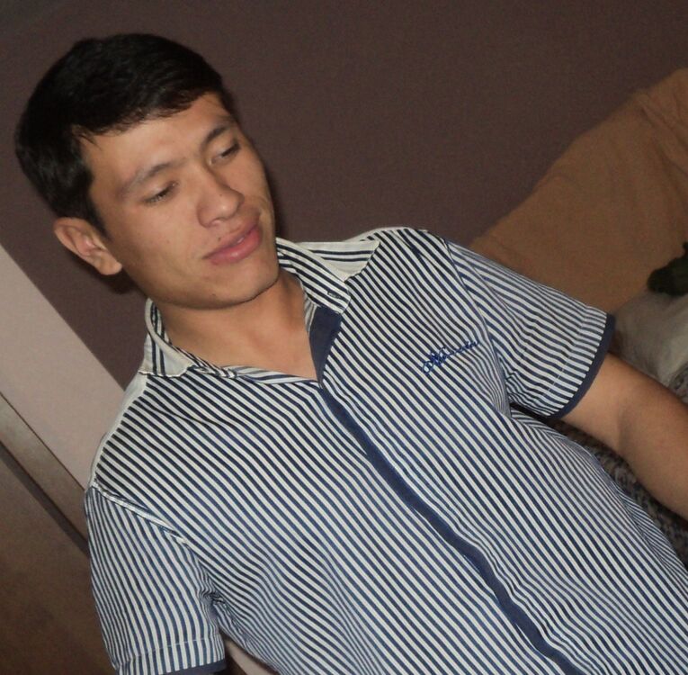  ,   Jorik, 39 ,  